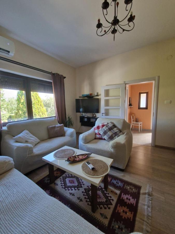House 11 Niksic Exterior foto